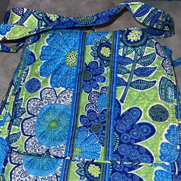 Vera Bradley *Doodle Daisy* Pattern Set of 6 Color: Blue, Green, White - Picture 10 of 13